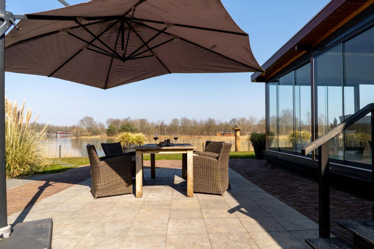 Drents Genieten - Riegheide Met Prive Jacuzzi Villa Erm Bagian luar foto