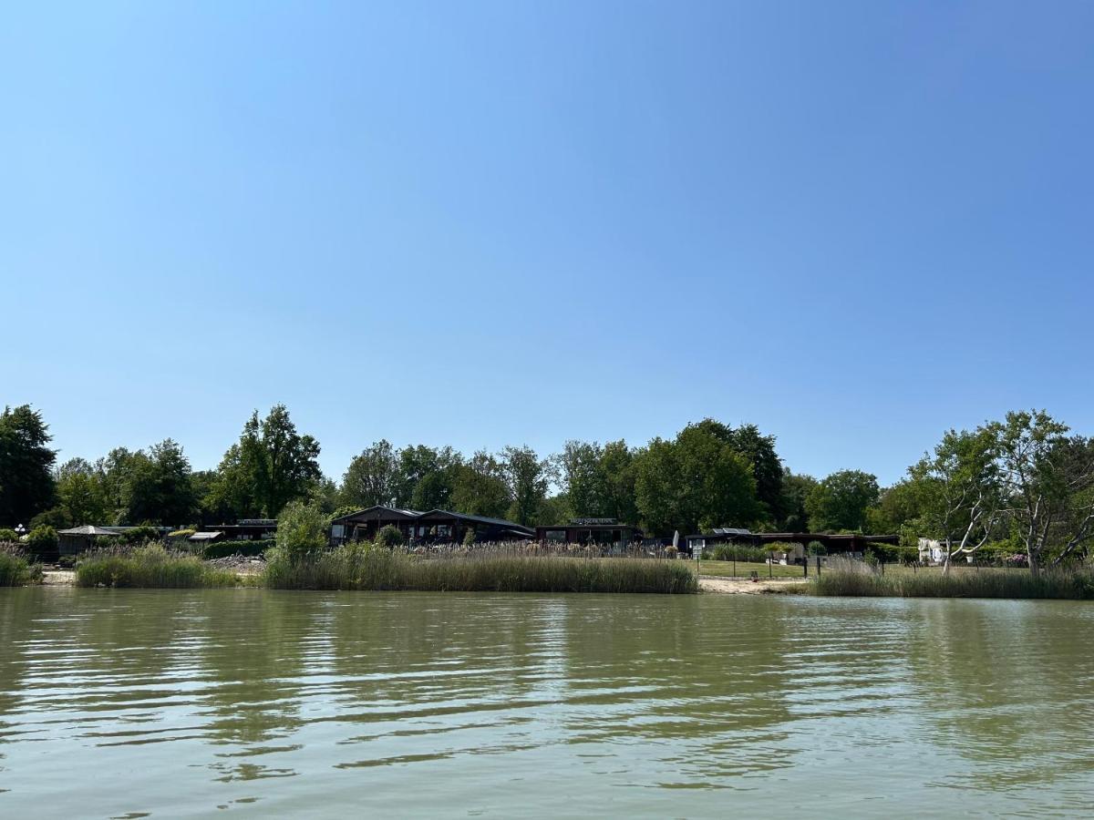 Drents Genieten - Riegheide Met Prive Jacuzzi Villa Erm Bagian luar foto
