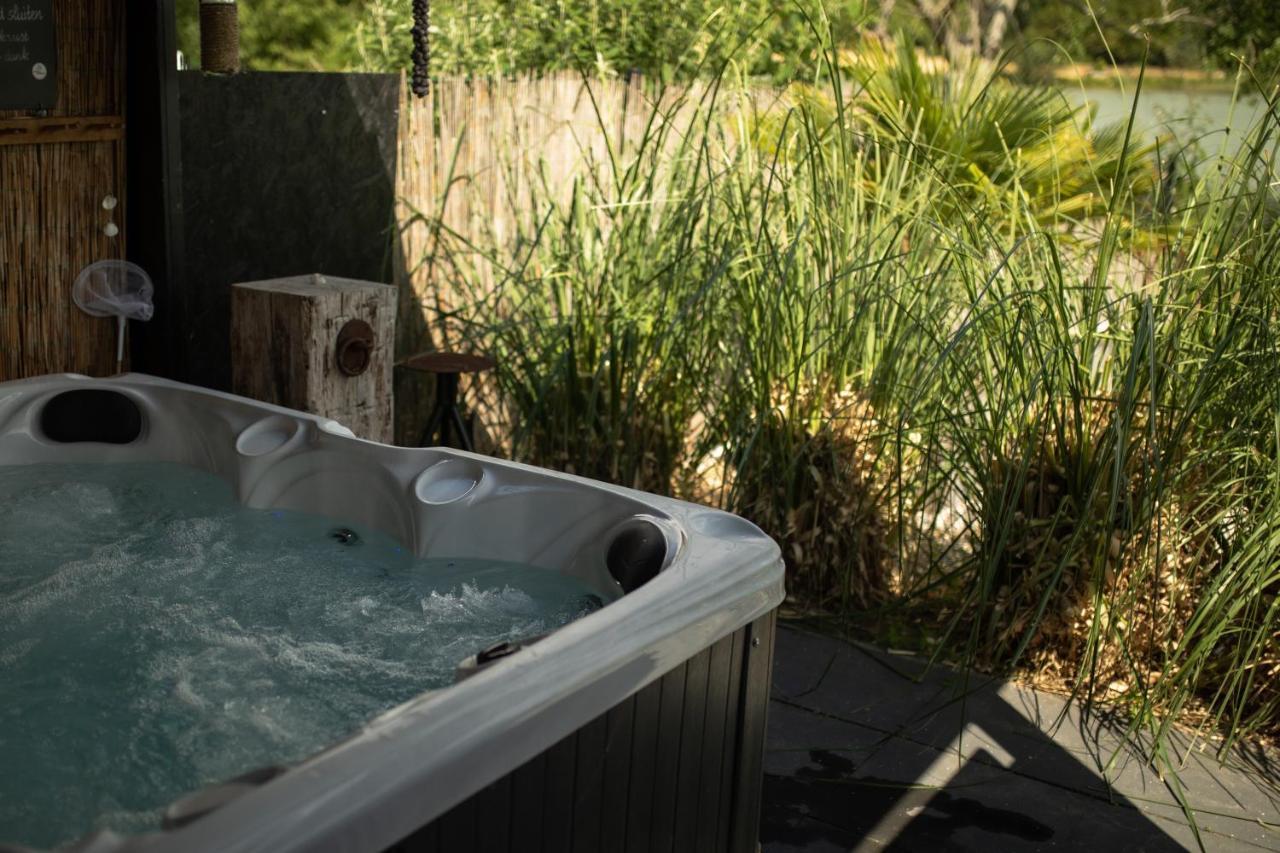 Drents Genieten - Riegheide Met Prive Jacuzzi Villa Erm Bagian luar foto
